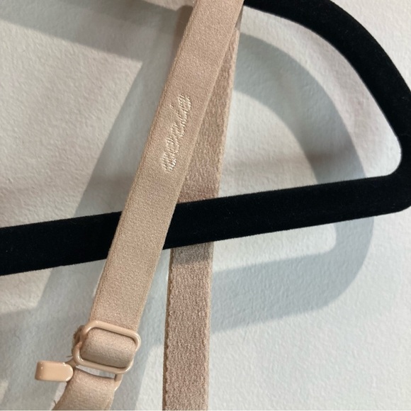 AERIE Sz 36C Wireless Light Padding Adjustable Straps Hook & Eye Closure Bra NWT - Picture 6 of 11